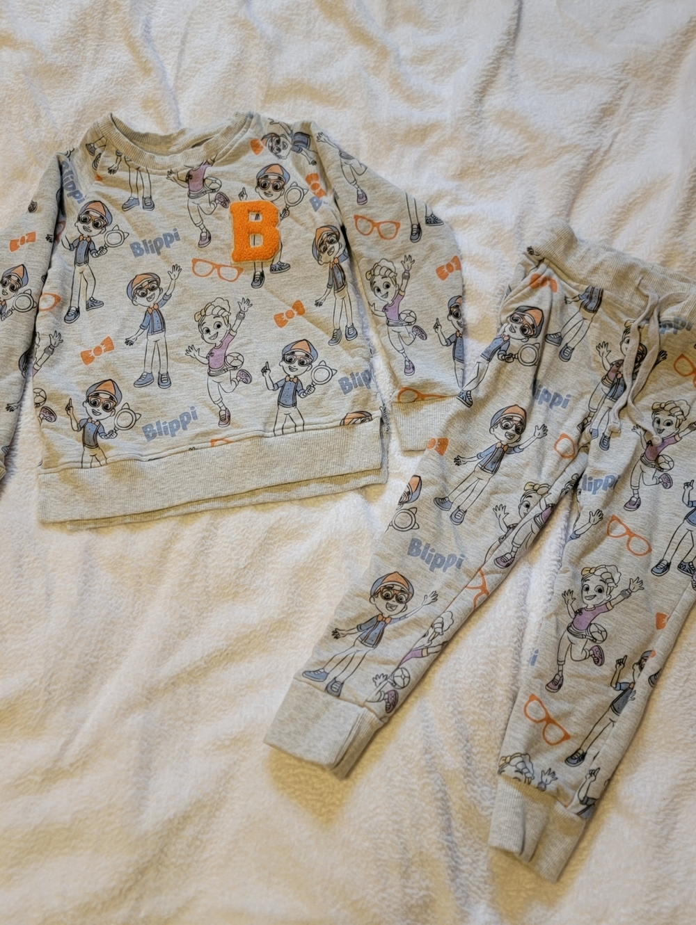Bums & Roses Blippi And Meeka Bamboo 2 Piece Jogger Set